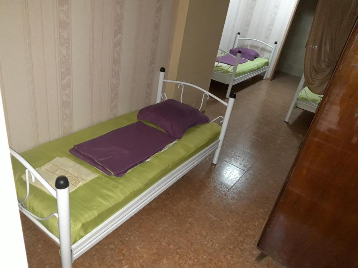 Feola Hostel Kutaisi Luaran gambar